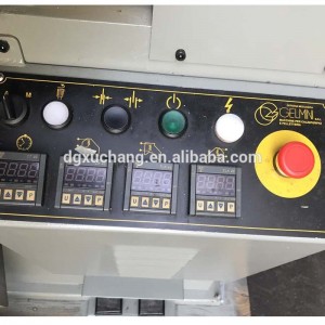 aggraffatura tomaia del bagagliaio utilizzando una scarpa usata