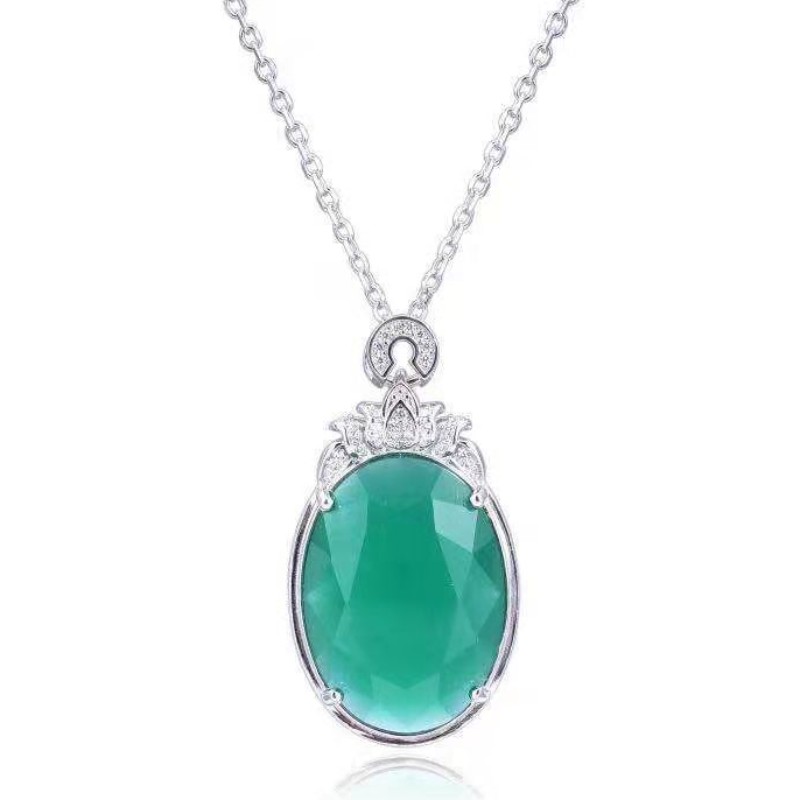 Collana da donna con pendente in pietra preziosa di giada malese sintetica in argento sterling 925