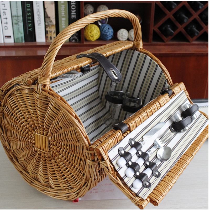 Raggio di forma Willow Picnic Basket