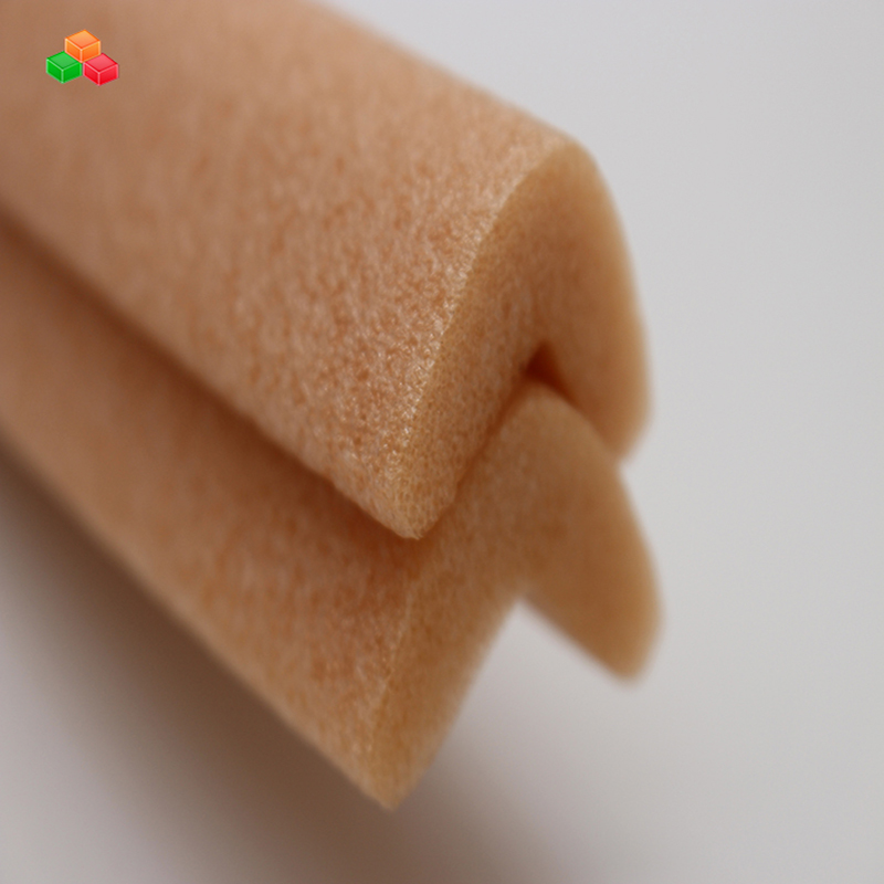 Resistenti protezioni angolari antiurto in schiuma epe per tavolo / scrivania protezioni per bordi di forma di mobili