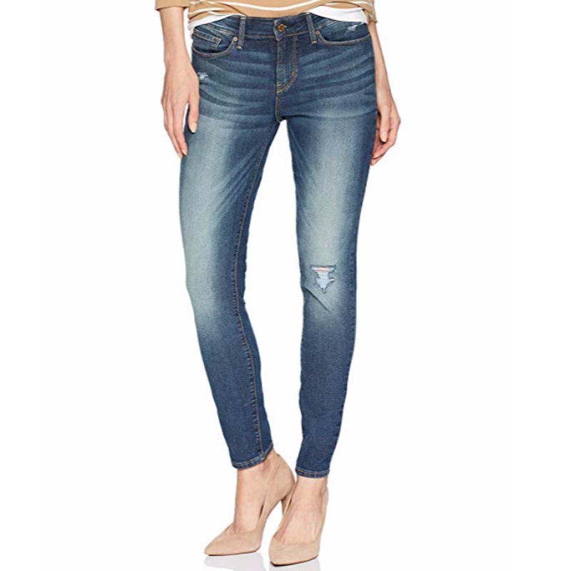 Jeans skinny moderni da donna con etichetta oro