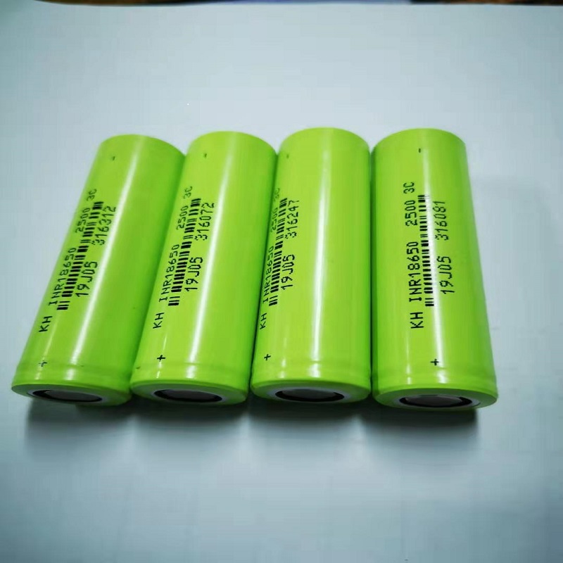 Batteria al litio 18650 2600 mAh 3C