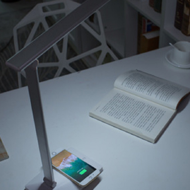 59sw Lampada a ricarica wireless con luce di controllo sensibile al tocco