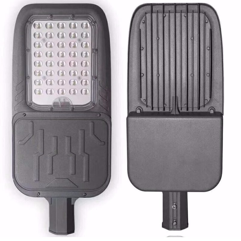 IP66 3 anni di garanzia LED street light 30W 50W 100W 150W 200W