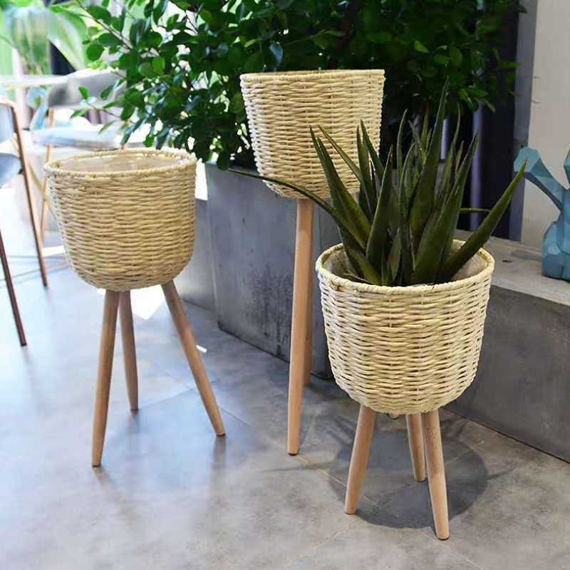 Set di 3 supporti per vasi di fiori