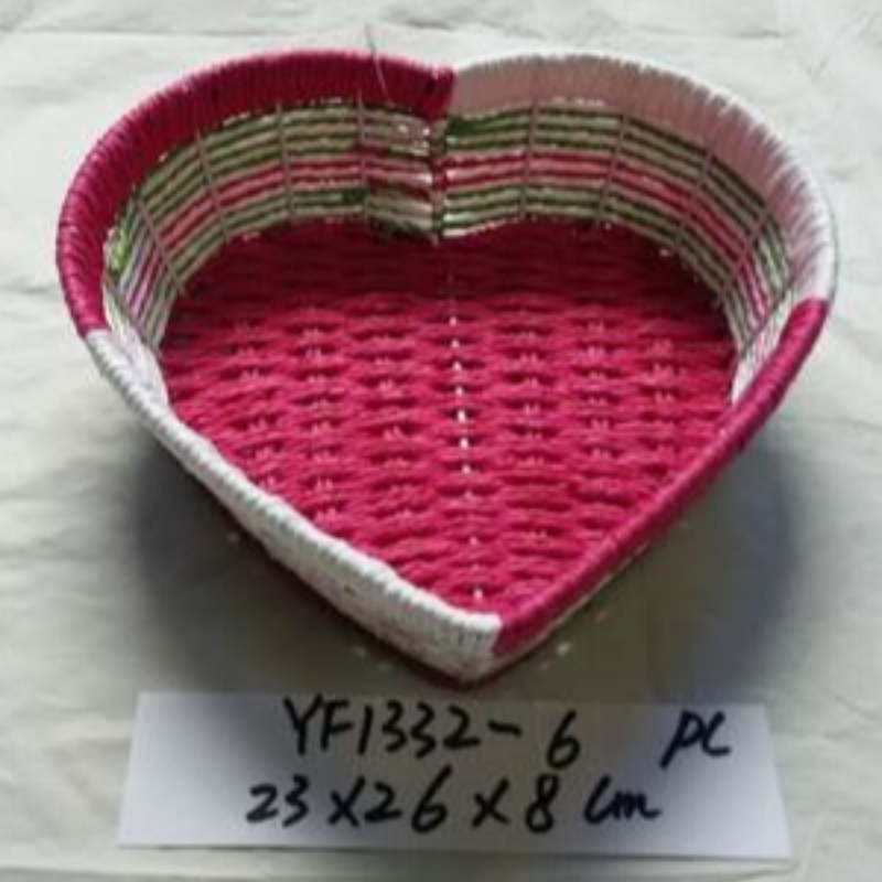 Carta a forma di cuore