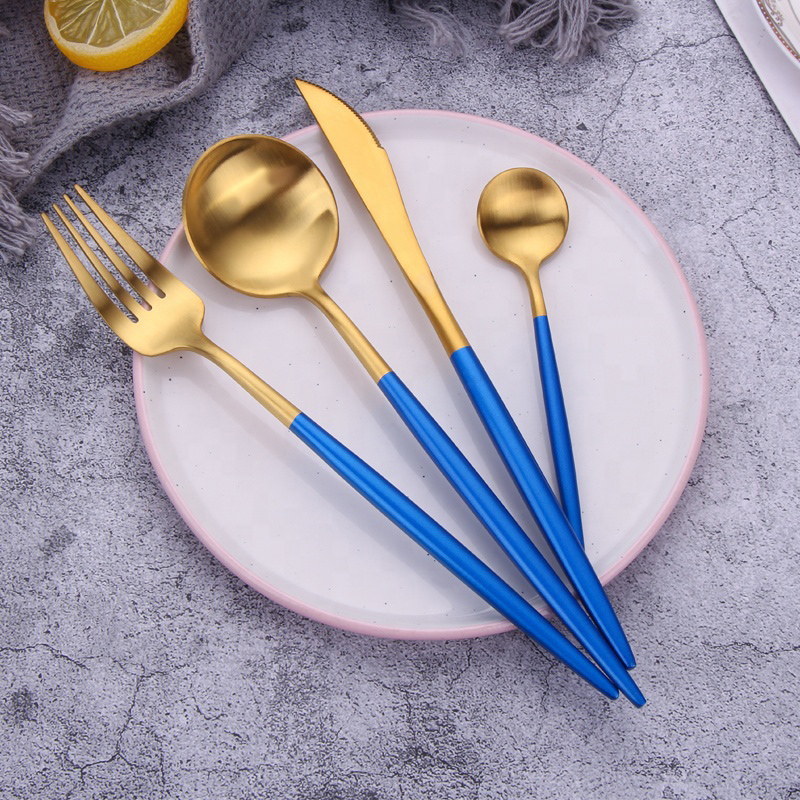 Tander Korean in stile oro piatti set di coltelleria blu acciaio inossidabile