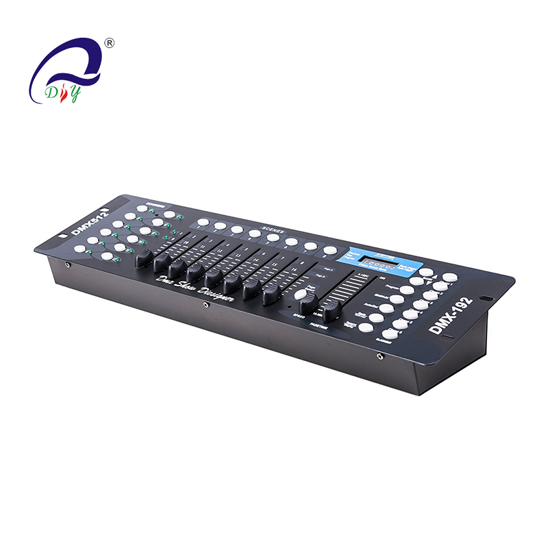 DMX-1 192 Controller DMX per illuminazione scenica