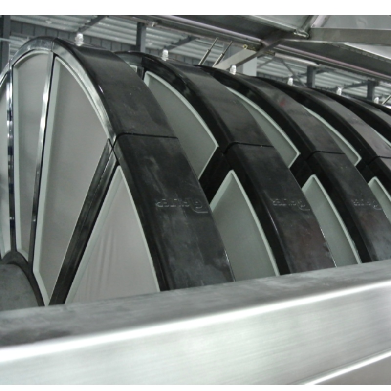 Filtro a disco di tipo completamente chiuso