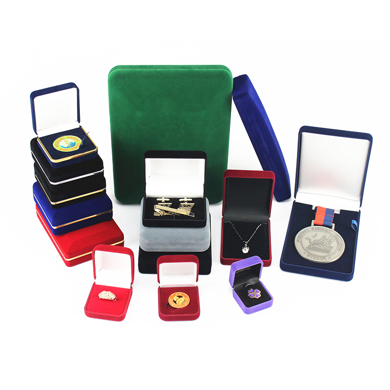 Scatola regalo di gioielli scatola di velluto