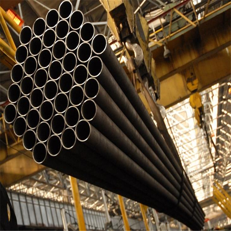 Come sono stati realizzati i cilindri a gas composito ad alta pressione?