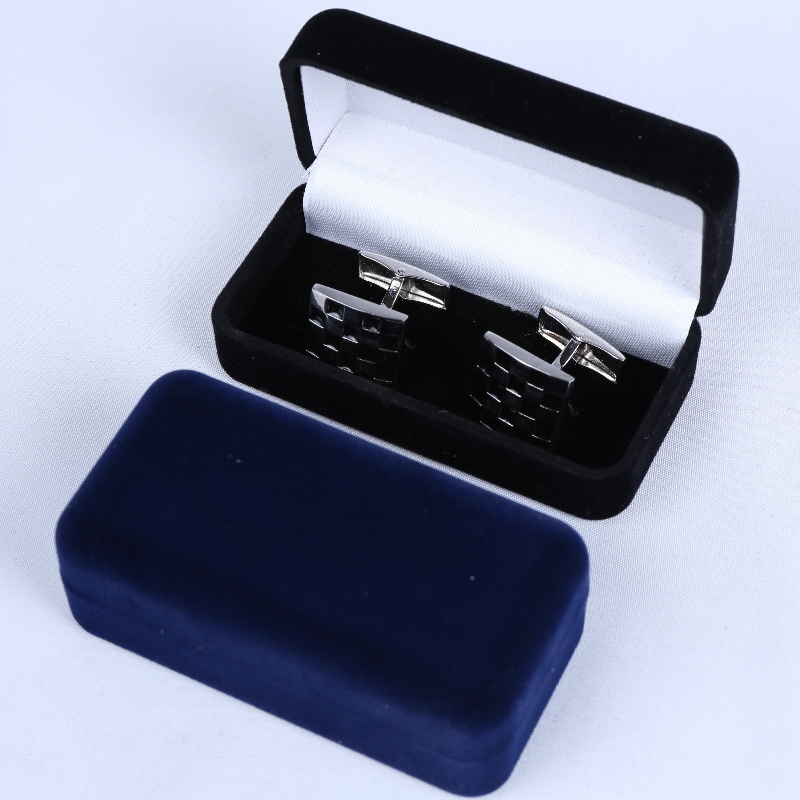 Articolo D-68S Scatola rotonda in velluto per gemelli, fermacravatta, badge ecc. Mm. 75 * 38 * 28, pesa circa 30 g