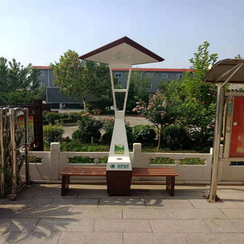 Panca da giardino per esterni di nuovissima progettazione con ricarica USB Smart Wifi