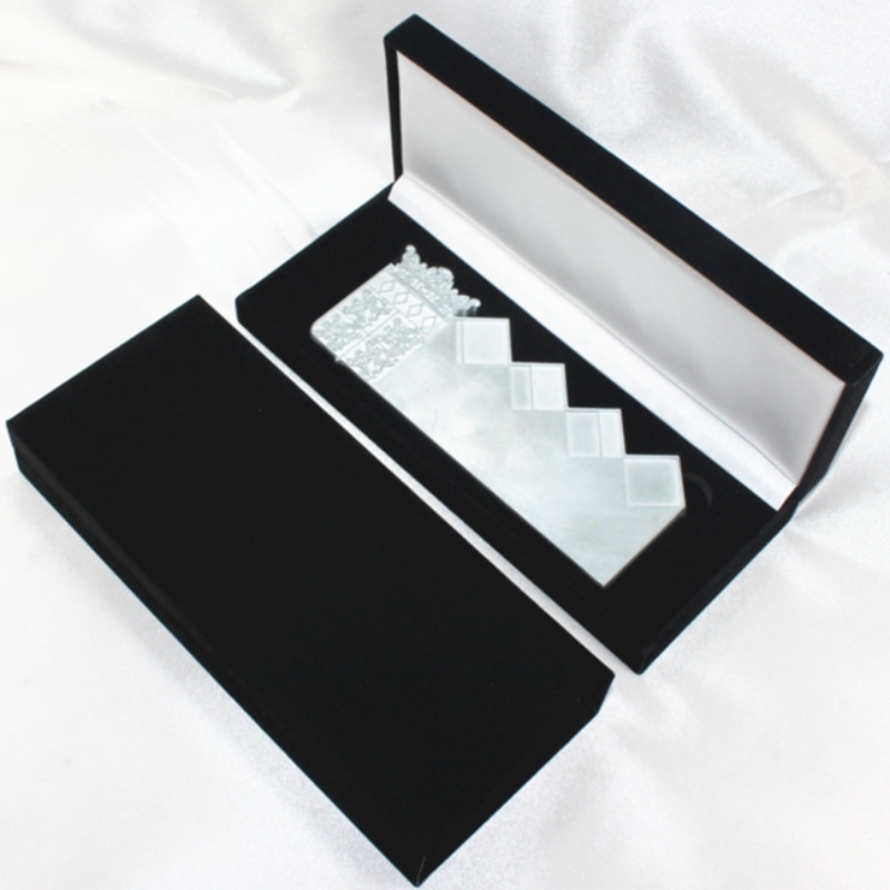 Articolo V-13 scatola di flanelette rettangolare per 180*60 mm monete multiple, distintivi, medaglie, eccprodotti.mm...202*85*36, peso circa 166g