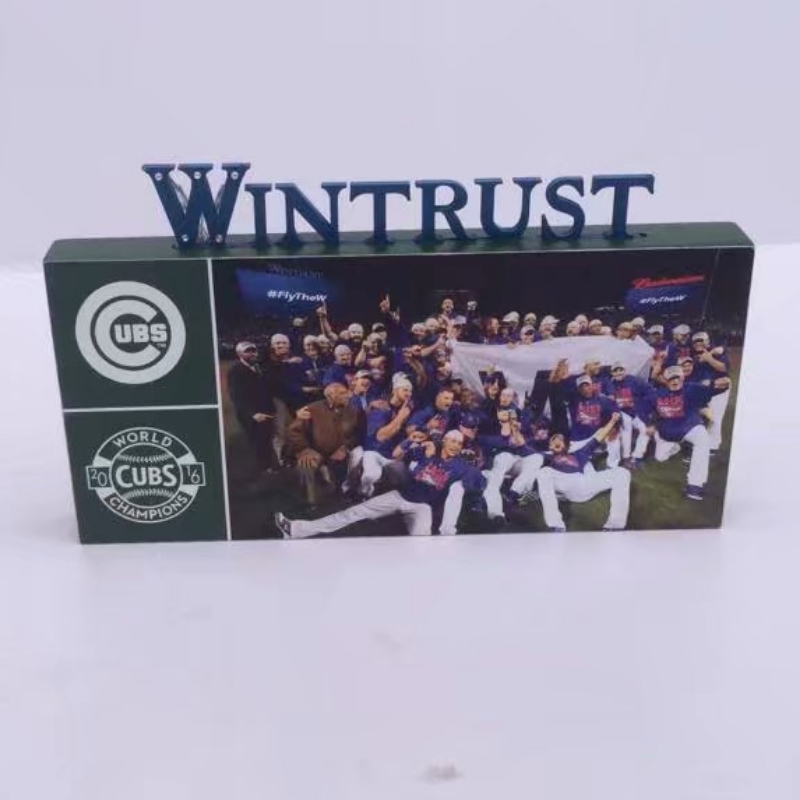 Wooden Cubs Winthrown Video Board with LED Letters Lights