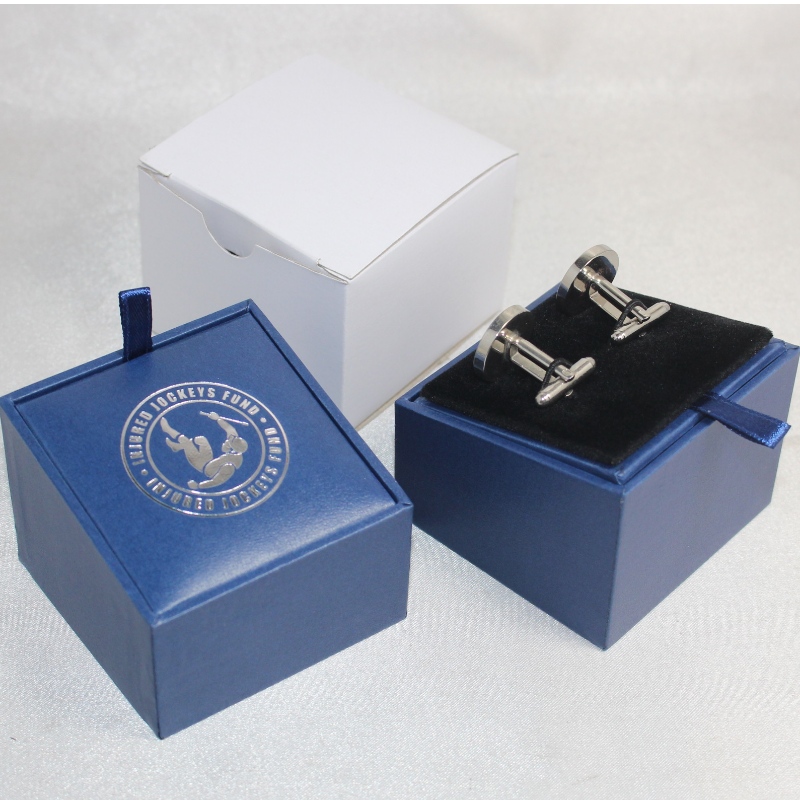 Articolo V-20X scatola quadrata in pelle PU per paio di fermacravatta o gemelli per coppia, ecc. Mm. 64 * 64 * 50, pesa circa 64 g