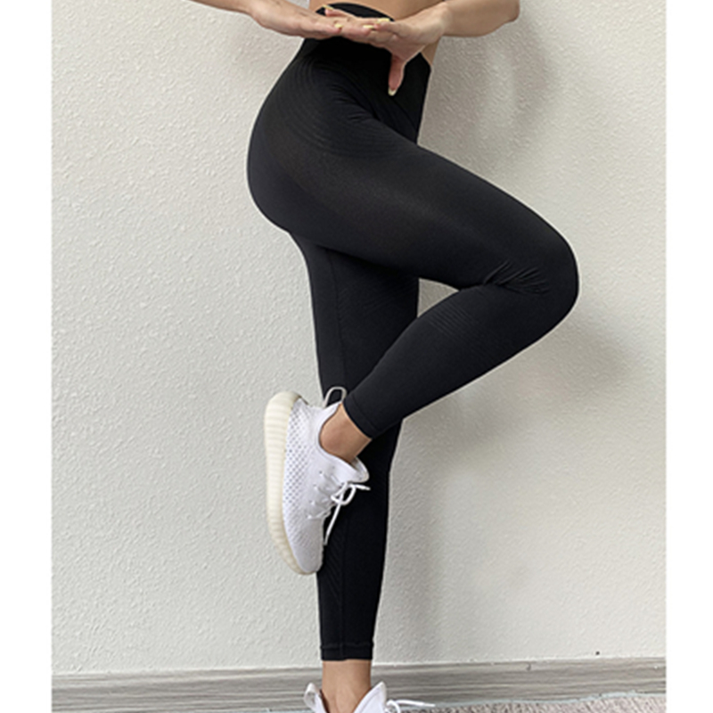 Pantaloni stretti pantaloni yoga a vita alta per le donne che gestiscono pantaloni sportivi sportivi