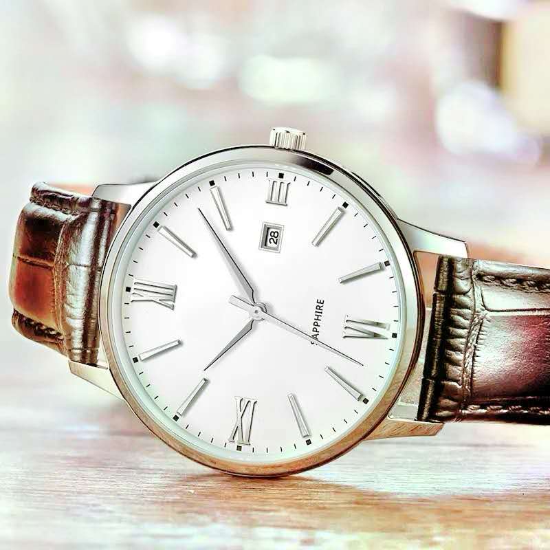 Orologio meccanico in stile semplice 4