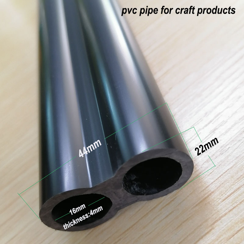 Piano industriale Tubo in PVC nero per tubi in plastica su misura giocattolo per la staffa per cremagliera artigianale