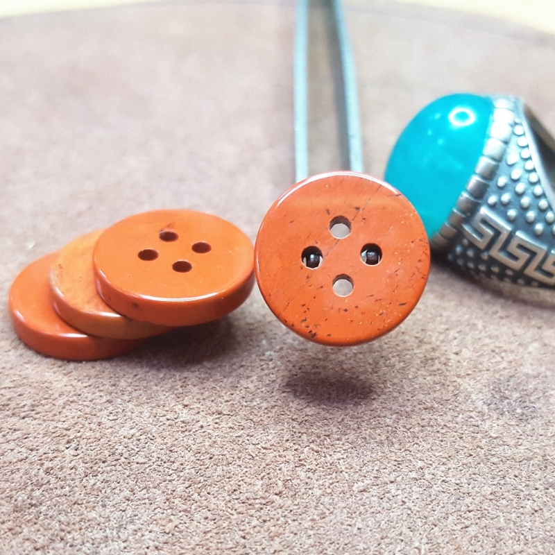 A cosa prestare attenzione quando si legano i pulsanti