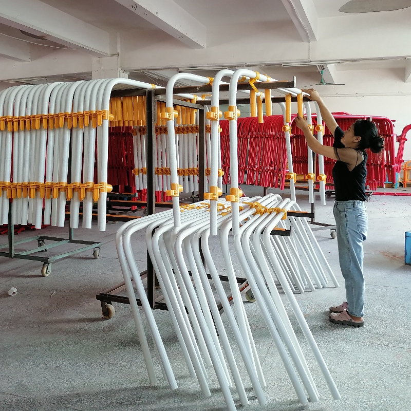 Barriere di protezione dei pedoni in plastica Le barriere di controllo della folla di due dimensioni per la sicurezza