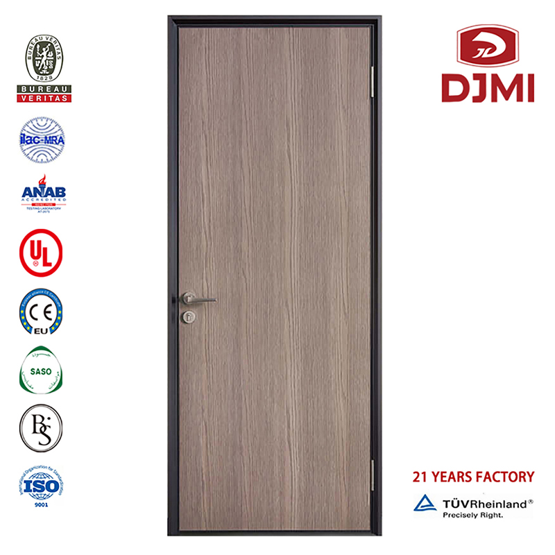 Porta in legno modellato Hdf Design Fornitore cinese Design personalizzato della camera Porta in legno Melammina Nuove impostazioni Legno rivestito in PVC Dimensioni standard Porta d'ingresso commerciale Fabbrica cinese Nuovo design Legn...