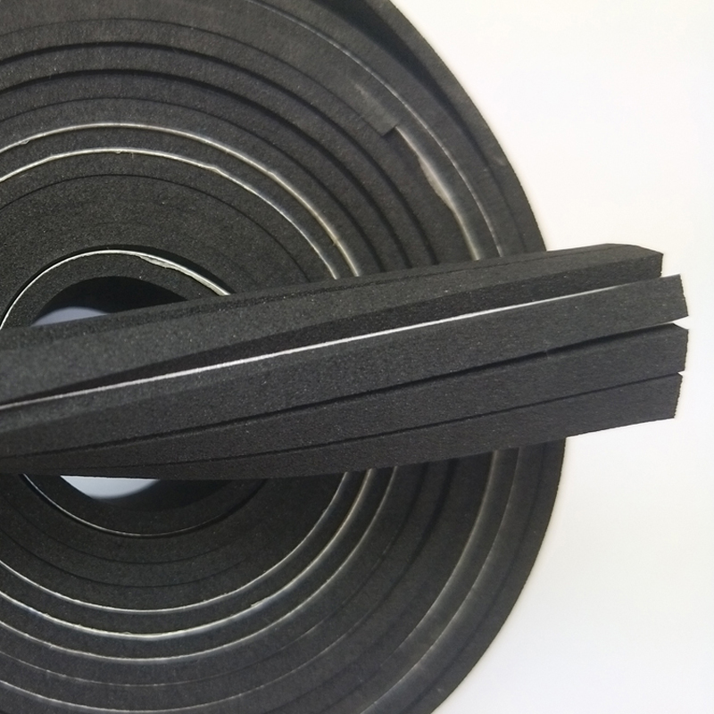 La fabbrica fornisce schiuma EPDM nera, schiuma adesiva ignifuga, schiuma antiurto e sigillante può essere fustellata