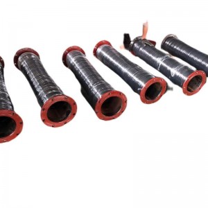 Tubo di scarico flessibile per il serbatoio