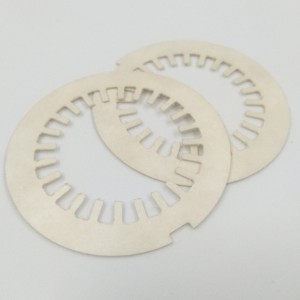 Un gran numero di carta isolante NOMEX personalizzata T410 carta aramidica bianca per alte temperature e carta isolante ignifuga