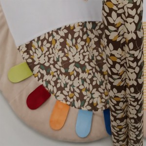 Applica il playmat -Orso e coniglio