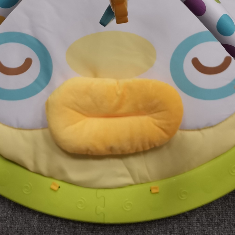 Plastic round baby activity play mat/playgympic -paper