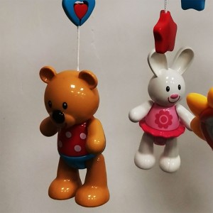 Mobile musicale di plastica - mucca