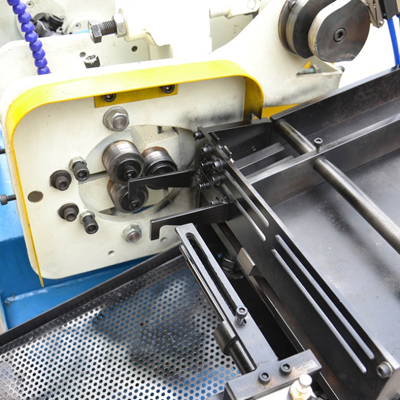 HB-60motor tromba dell'illuminazione tubo di laminazione automatica del filetto