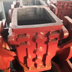 Corpo del cambio del trattore di grandi dimensioni