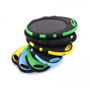 Portable Solar Power Bank 4000mAh Caricatore portatile di energia solare Doppie porte USB