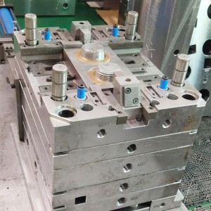 Strumenti medici ad ultrasuoni personalizzati necessari per stampaggio a iniezione di accessori in plastica ABS PP