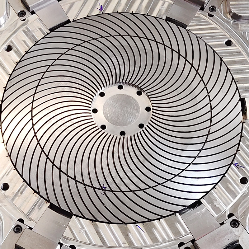 Le imprese private fanno la loro parte per combattere contro Covid-19