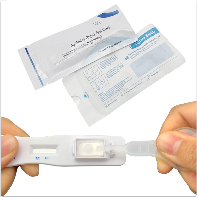 Il kit per test rapido Ag V-CHEK ™ 2019-nCoV, tampone salivare facile e semplice