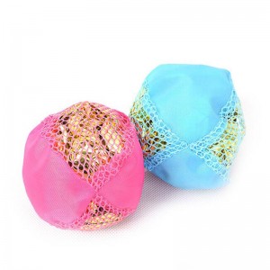 Giocattolo del gatto della palla del foglio di stagno