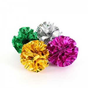 Ball della latta del gatto