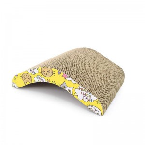 Scheda per graffio del gatto a forma di V