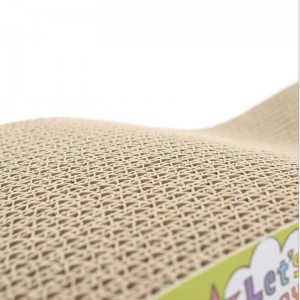 Scheda per graffio del gatto a forma di V