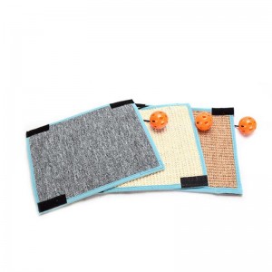 Tavolo e sedia possono essere fissati con cuscinetto per gatti