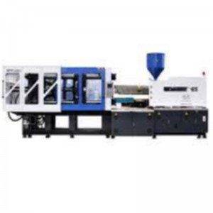 Macchina per lo stampaggio a iniezione