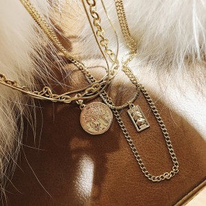 Catena maglione semplice e versatile