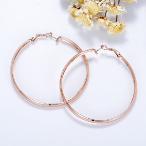 Orecchini di personalità semplici