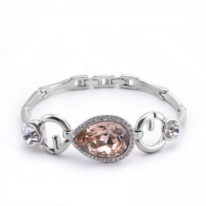 Il braccialetto a forma di cuore austriaco a forma di cuore