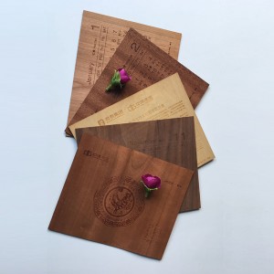 Calendario in legno