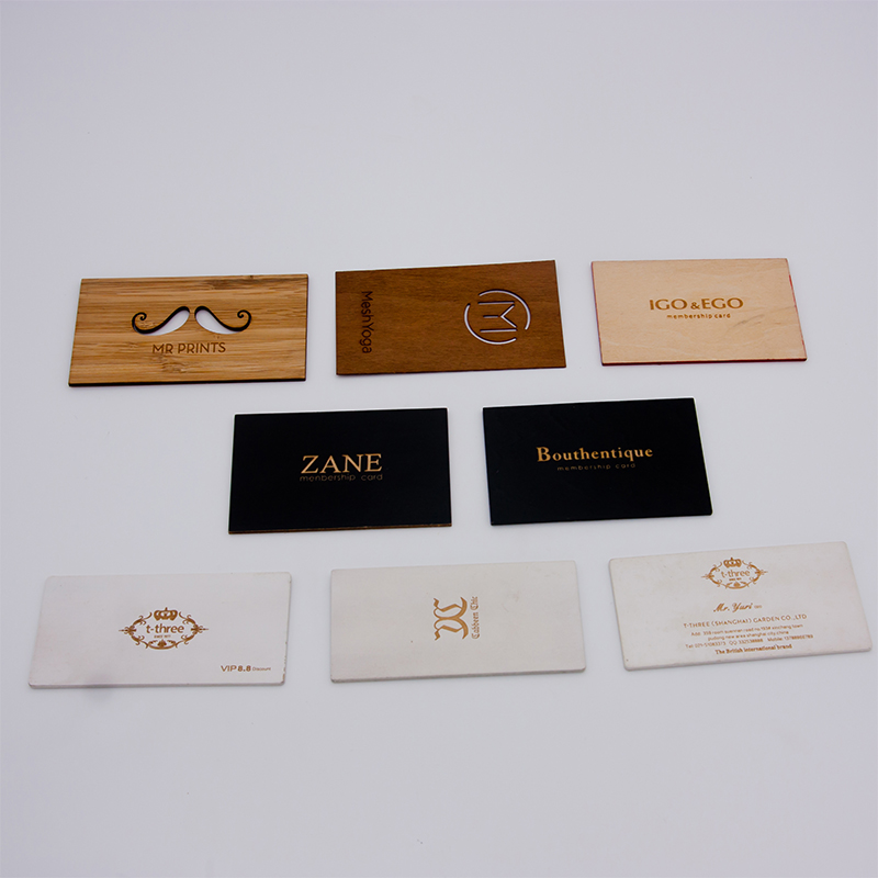 Smart card in legno