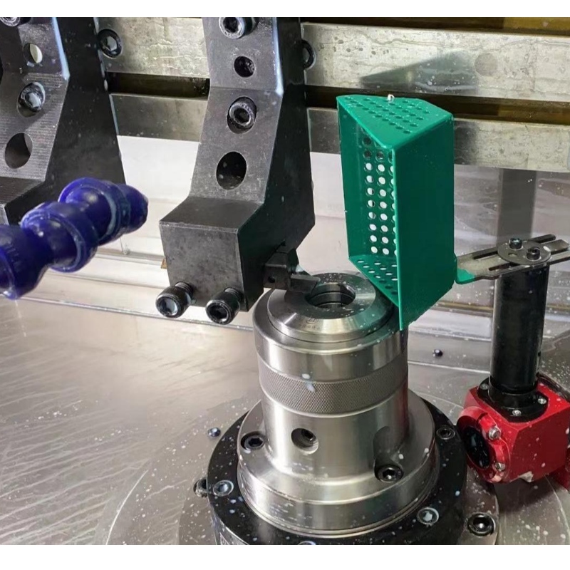 La grande ragione per cui le parti hardware CNC sono difficili da elaborare